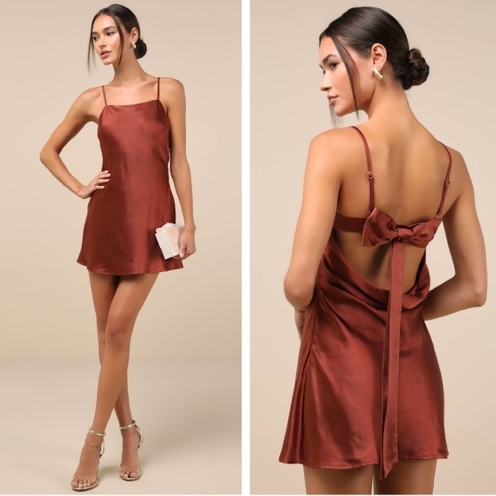 LULU’S SINCEREST ELEGANCE SATIN COWL BACK BOW MINI DRESS
